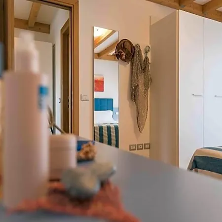 Charming Just A Few Steps Away From The Golf Club By Beahost Hotel Lignano Sabbiadoro
